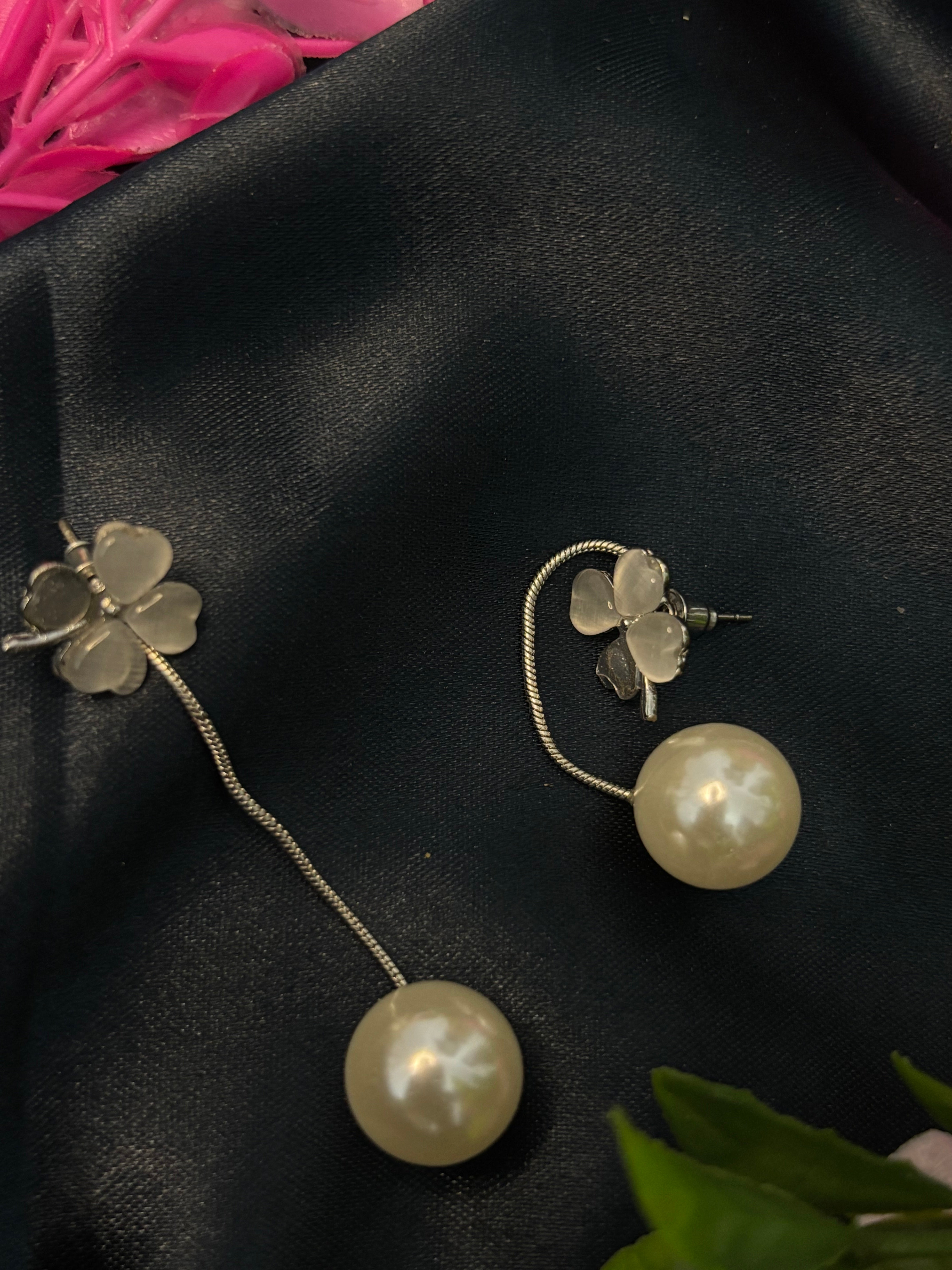 SHYAMZAN Silver Clover Pearl Drop Earrings Silver Women Jewelry Gift Minimalist Design SYZ00023